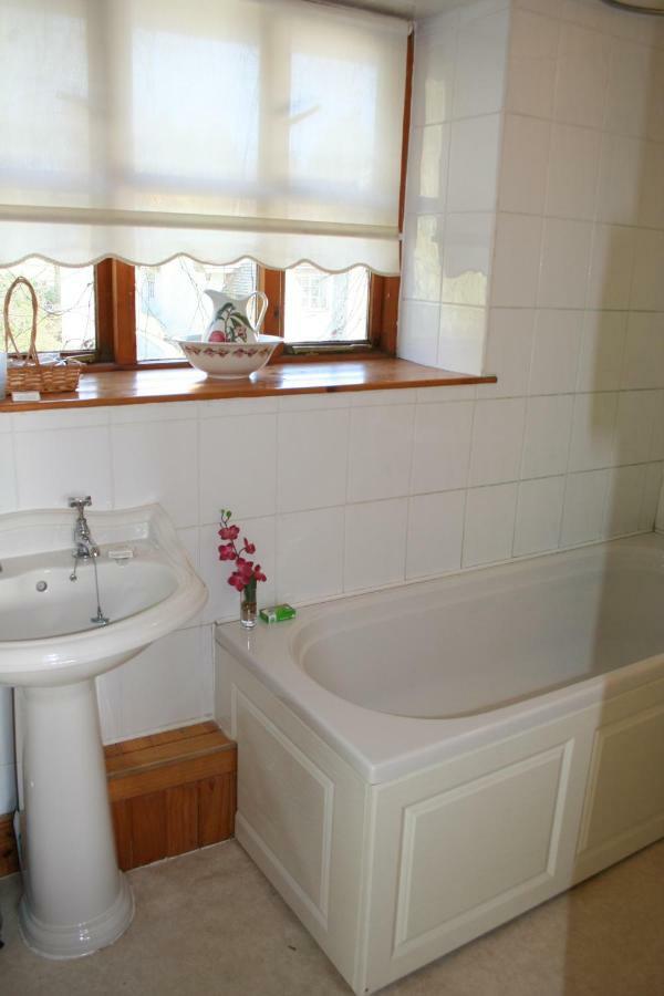 Barn Cottage - Farm Park Stay With Hot Tub Swansea Dış mekan fotoğraf